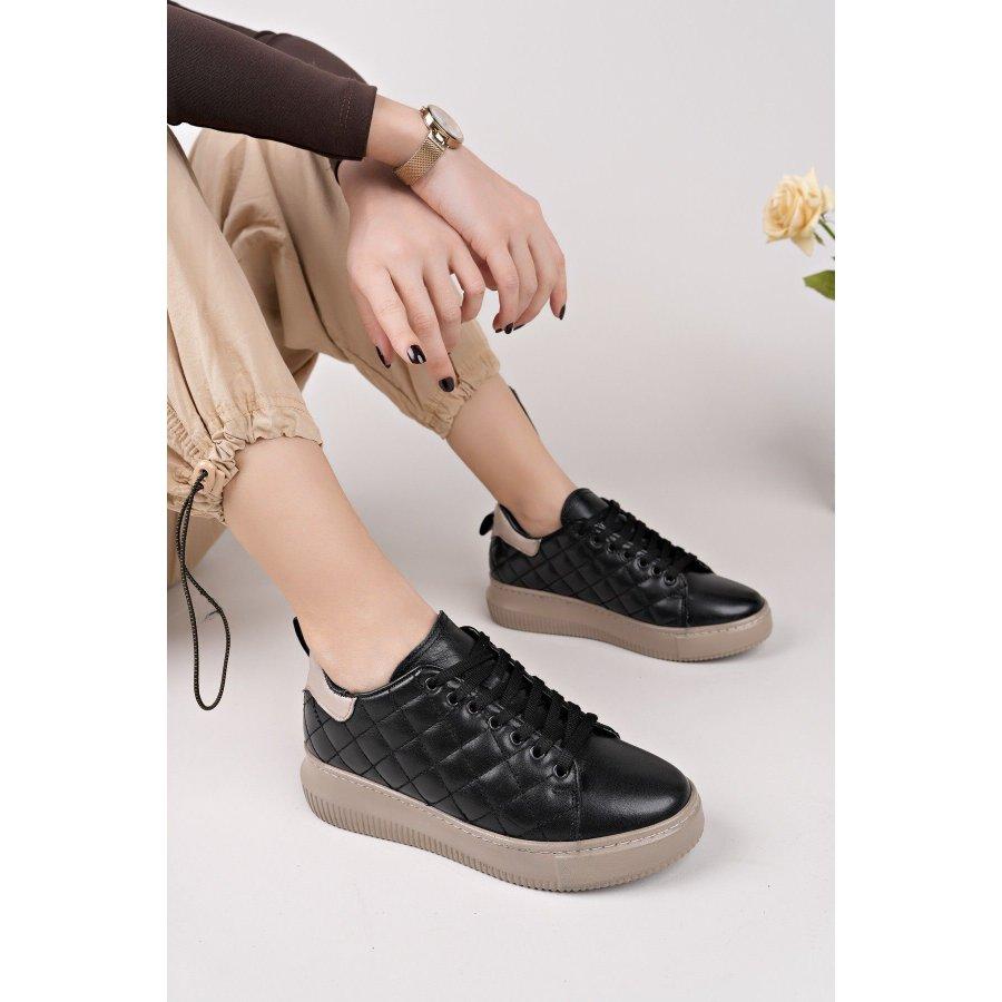 

Жіночі кросівки з натуральної шкіри на товстій підошві 36 срібний/чорний