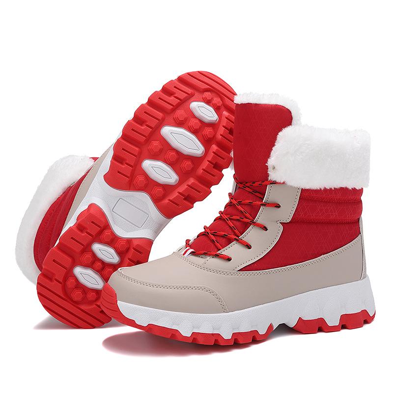 Winter Northeast large size snow boots women's outdoor travel thickened high top piled thickened cotton shoes medium boots
