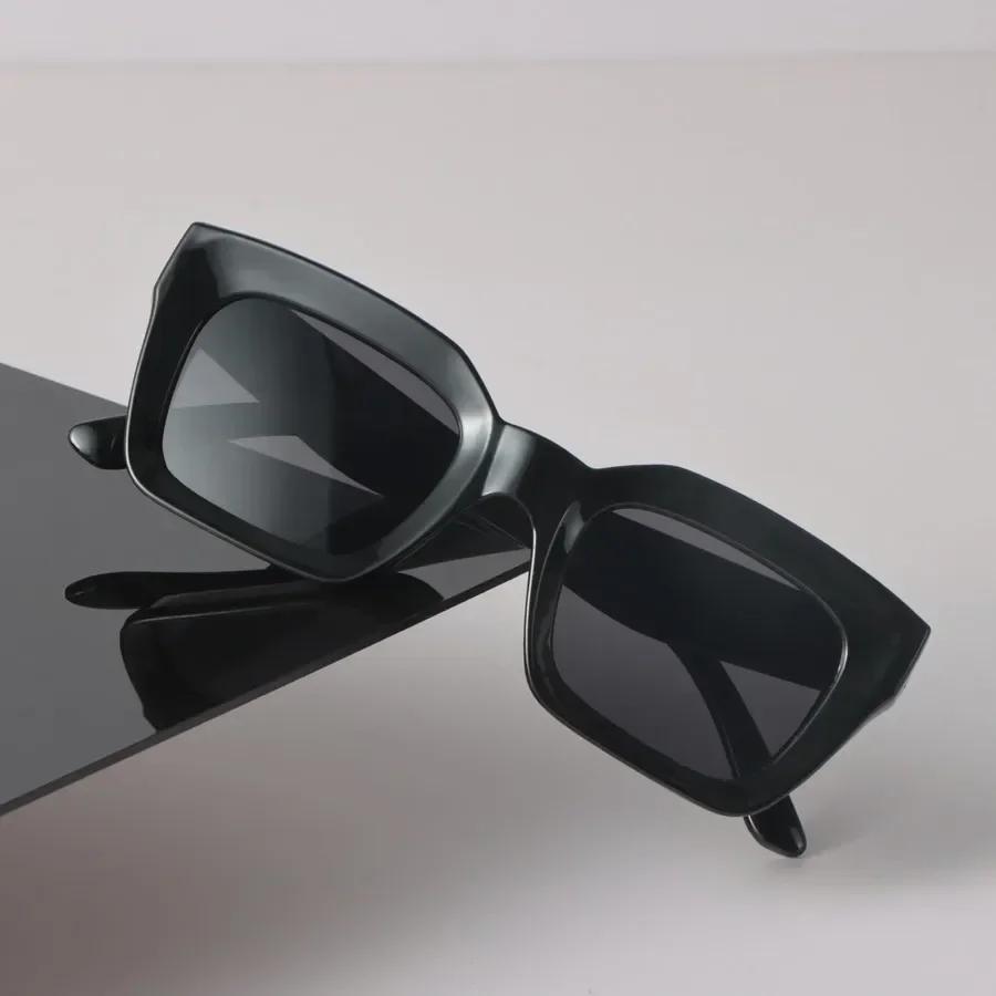 Classic Square Sunglasses Fashion Women Men Retro Stylish Glasses Casual Minimalist Female Male