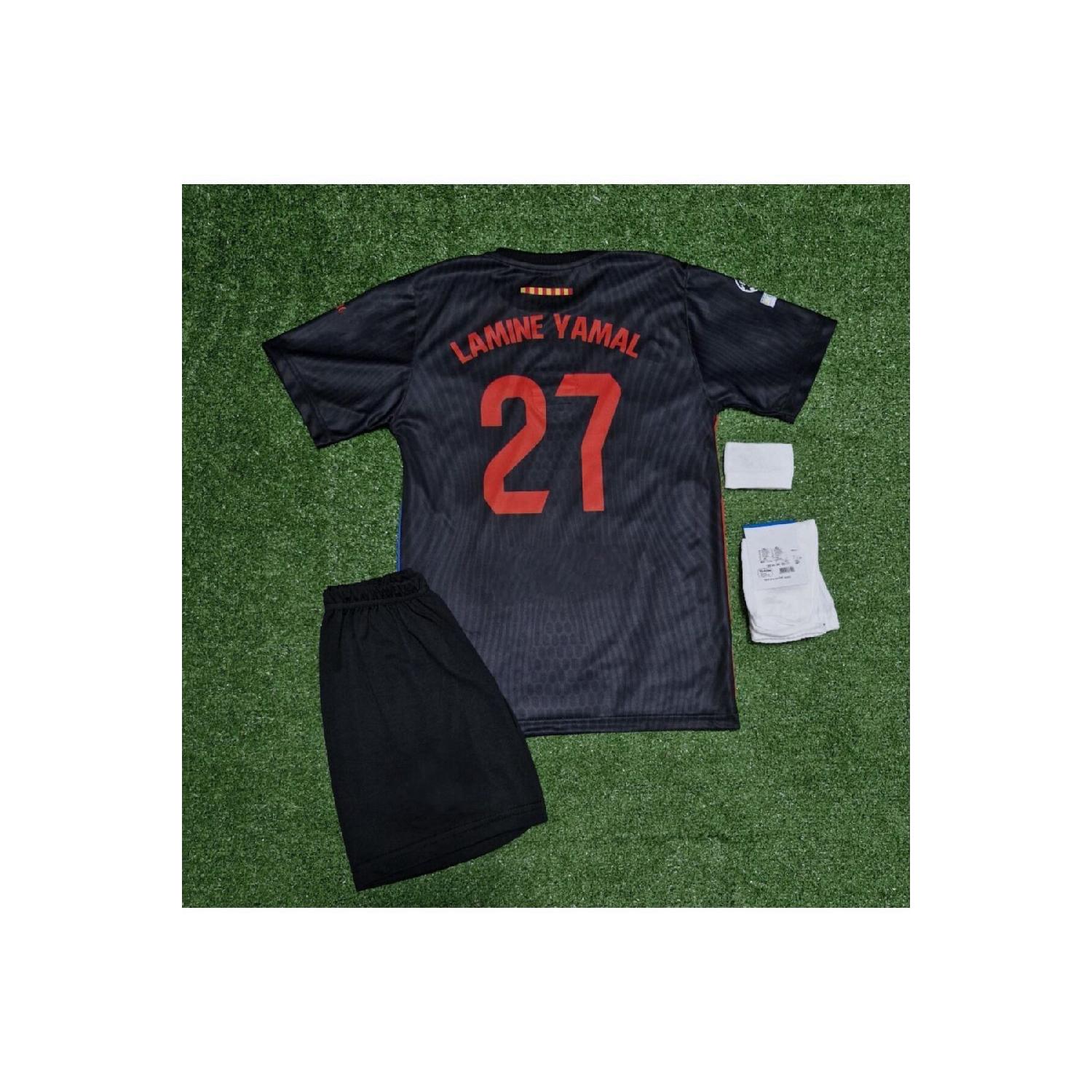 

Новый сезон 2024/25, комплект из 4 ламинированных выездных детских трикотажных изделий Yamal нового сезона 5-6 Yaş чёрный