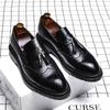 Fashion Male Pointed Loafers Tassel Thick Bottom Fashion Shoes Original Men Formal Club Wedding Party Shoes Men Luxury Designer Shoes