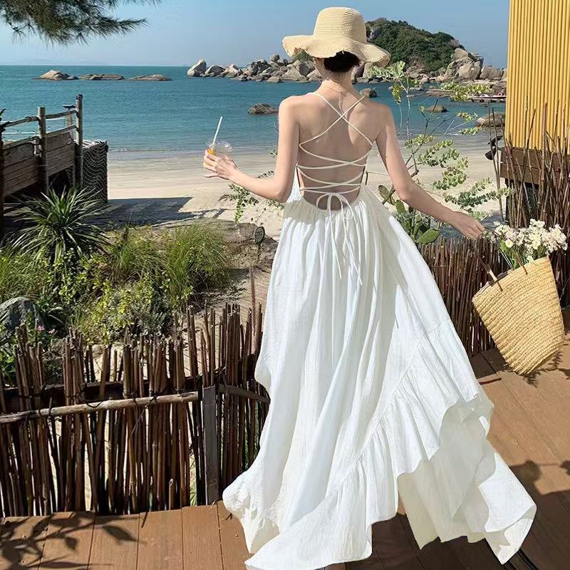 

Irregular Ruffle Leaf Edge Halter Suspender Shiny Dress Seaside Vacation Super Fairy Beach Dress L білий