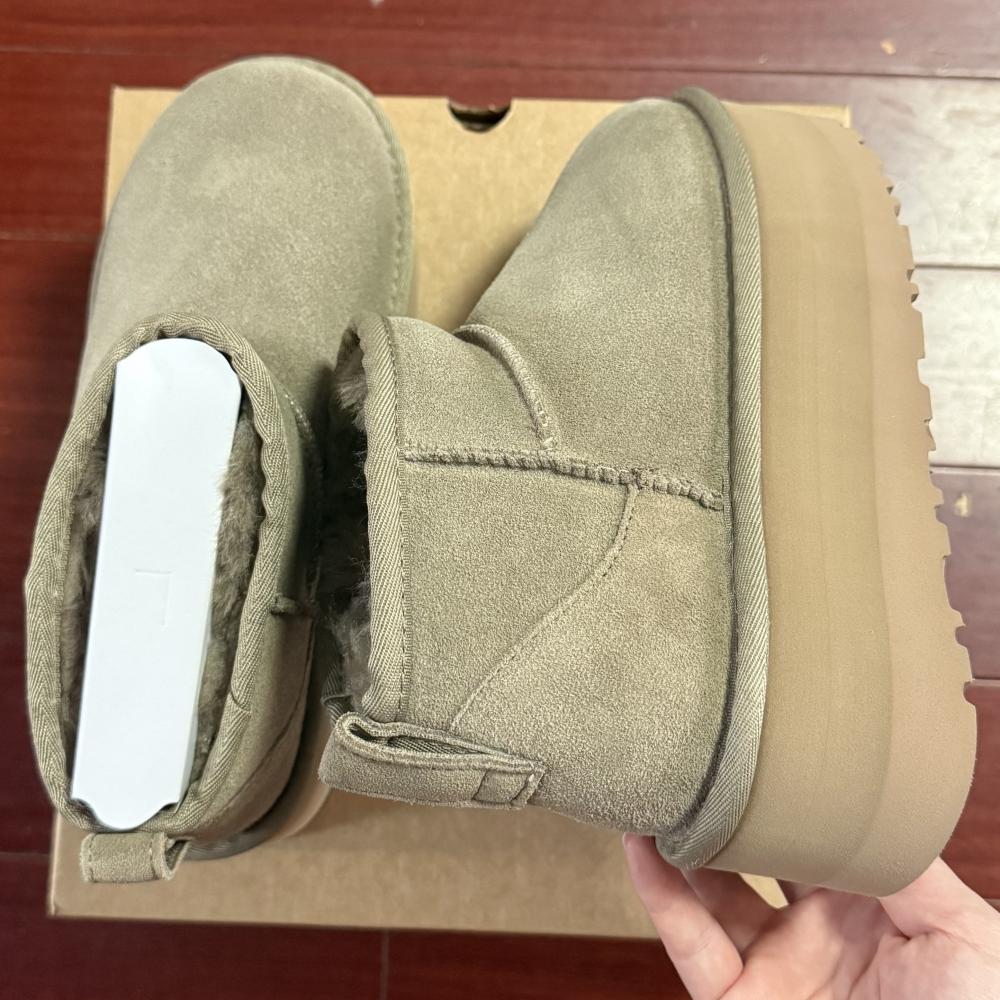 2026 New Winter Women Real Sheepskin Wool Ultra Mini Platform Ankle Snow Boots Classic Natural Fur Warm Thick Sole Shoe Slippers