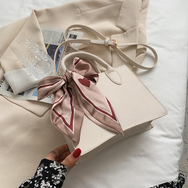 Red Women Wedding Handbag Large Capacity Scarves Decor Pu Leather Female Crossbody Bag High Grade Textured One Shoulder Bag