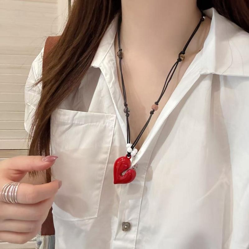 Irregular Love Heart Flower Beaded Pendant Necklace Adjustable Length Neckchain For Women Enamel Craft Jewelry