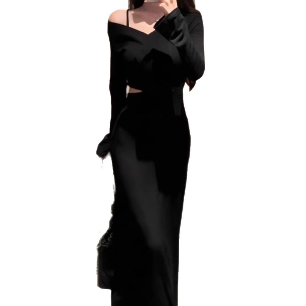 French black off-the-shoulder v-neck long-sleeved dress, autumn dress for women, small man with waist temperament, waist-exposed, bottom-up dress