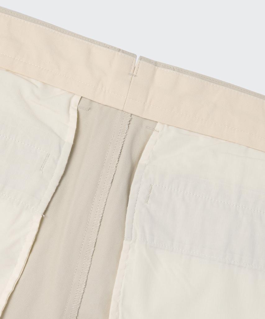 MUSINSA STANDARD [City Workers] Tapered Cotton Pants [Light Beige]