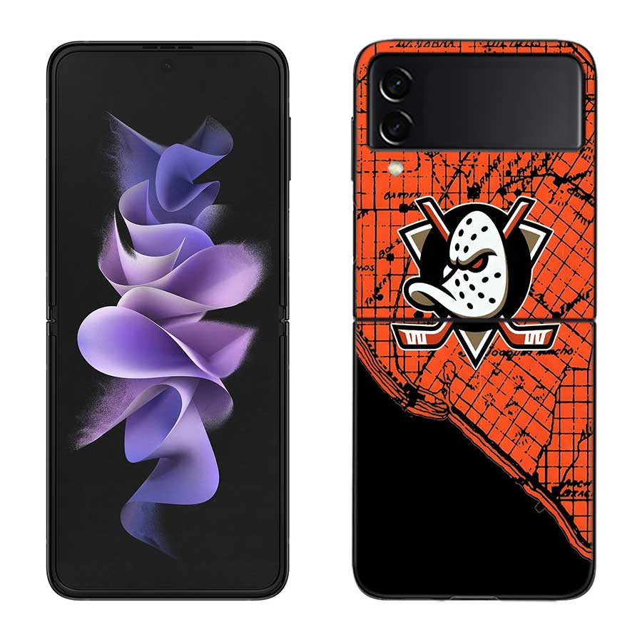 

Paul s Duck Phone Case For Samsung Z Flip 7 6 5G Galaxy Z Flip 5 4 3 Black Hard Cell Cover Luxury PC Shell Coque Samsung Z Flip 6 5G