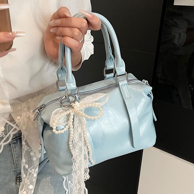 Korean Trend Gentle Cream Style Simple Portable Soft Leather Pillow Bag Women's Fashion Versatile Casual Commuter Messenger Bag