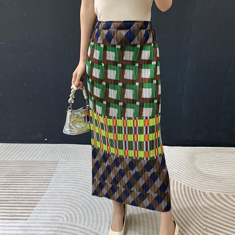 Women's 2026 Summer Colorful Printed Plaid Midi Skirt with Slit and Elastic Waist
