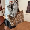 Autumn and Winter Large-capacity Woolen Bag Women's New Commuting Versatile Shoulder Bag Going Out To Work Tote Bag