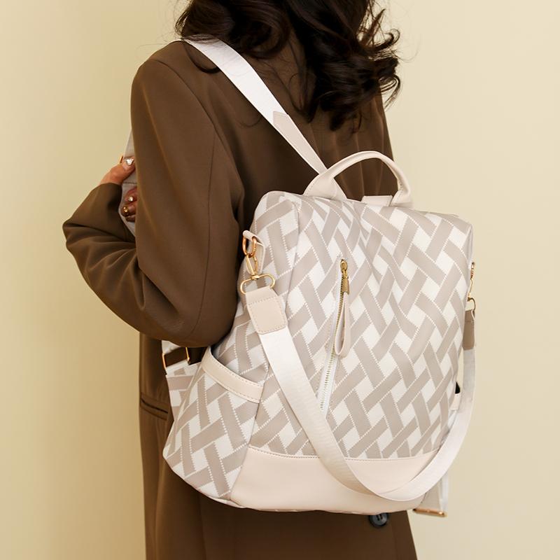 Anti-theft Backpack Women's Contrast Color Outdoor Travel Backpack Nylon Schoolbag