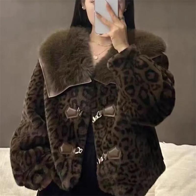 Leopard Print Women's Fur Collor Mink Fur Jacket Short Fur Design Thick and Warm Leopard Print Coat Imitating Fur Coat