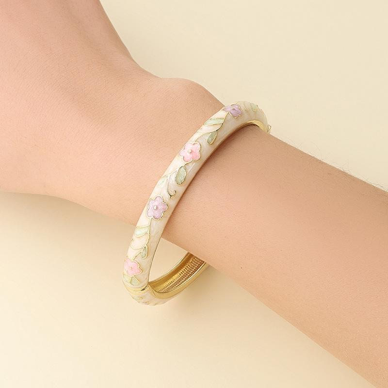 Vintage Cloisonne Enamel Bangle Gold Plated Hinged Colorful Floral Anti Tarnish Jewelry for Women Party Accessory