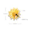 Dripping Rhinestones Chic Sweet Daisy Bee Brooch Female, Stylish Matte Corsage Jacket Accessories