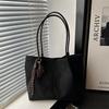 Street Style Oversized Tote Bag With Special Material For Daily Use