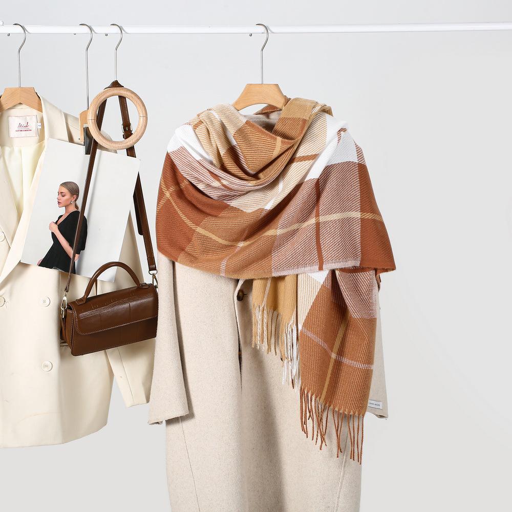 

Unisex Classic Argyle Tassel Snood Scarf for Autumn/Winter 64X180CM