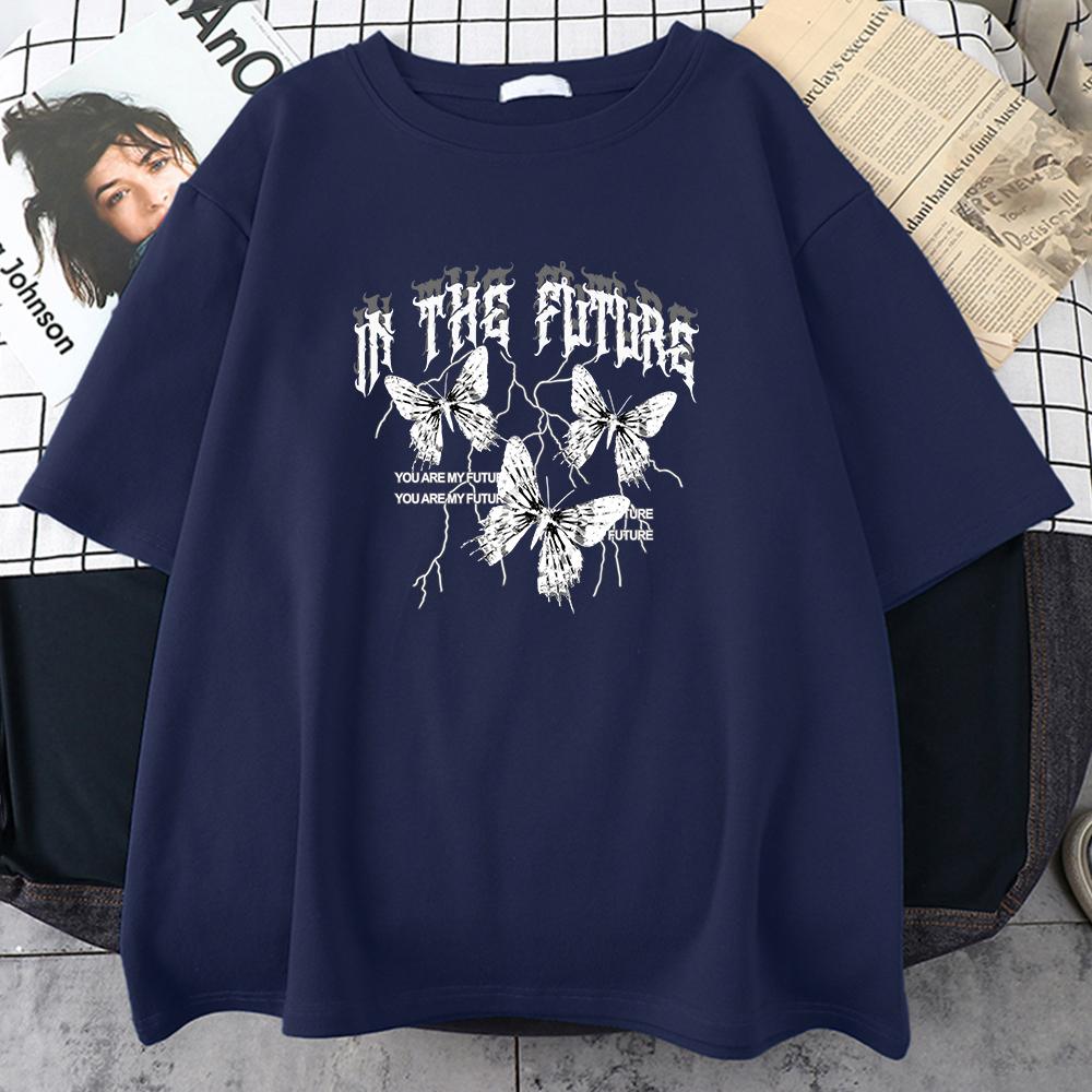 In The Future Dark Black Butterfly Kreatives Design T-Shirts Damen Weiches Baumwoll-T-Shirt Sport Sommerkleidung Übergröße Kurzarm