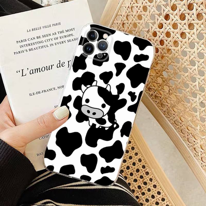 White Black Cow Symbol Print Phone Case Silicone Soft for iphone 14 13 12 11 Pro Mini XS MAX 8 7 6 Plus X XS XR Cover