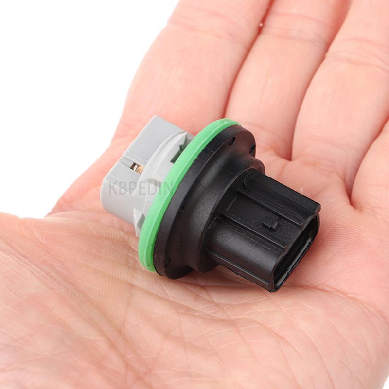 T20 7443 Bulb Holder for Dodge Turn Signal Light Socket Car Lamp Base Replacement 2PC