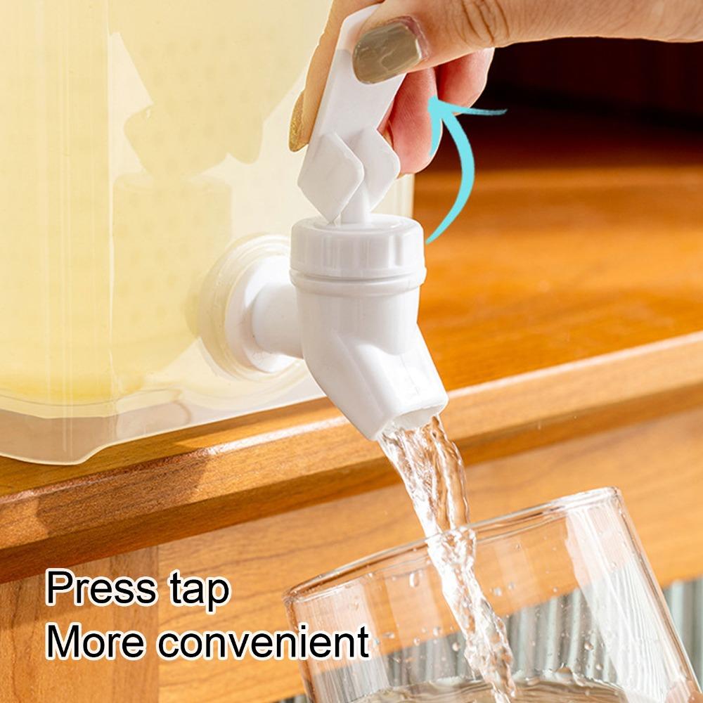 PET Drink Dispenser 3.5L Capacity Iced Tea Pitcher Convenient Water Dispenser For Party