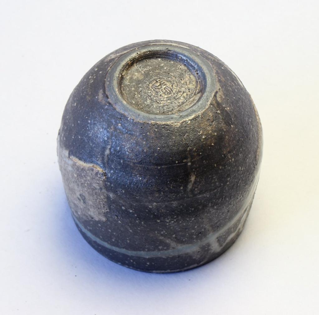Tori Makigumo Shochu Cup "Shigaraki Ware" W919-12