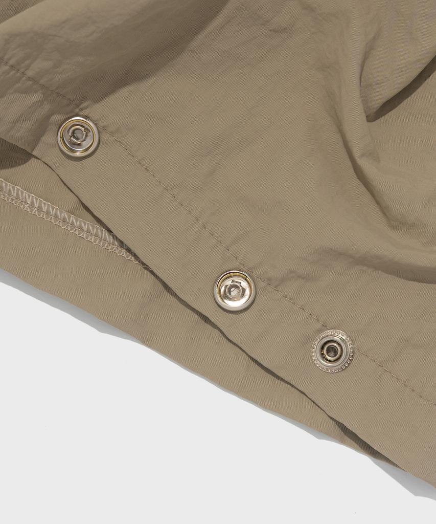 Cargo Bros Nylon Pintuck Bermuda Cropped Pants (Beige)