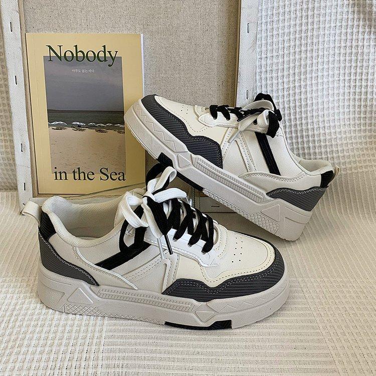 Jarní nové prodyšné studentské tenisky v moderním korejském stylu, pohodlné boty pro ženy, sportovní boty pro volný čas