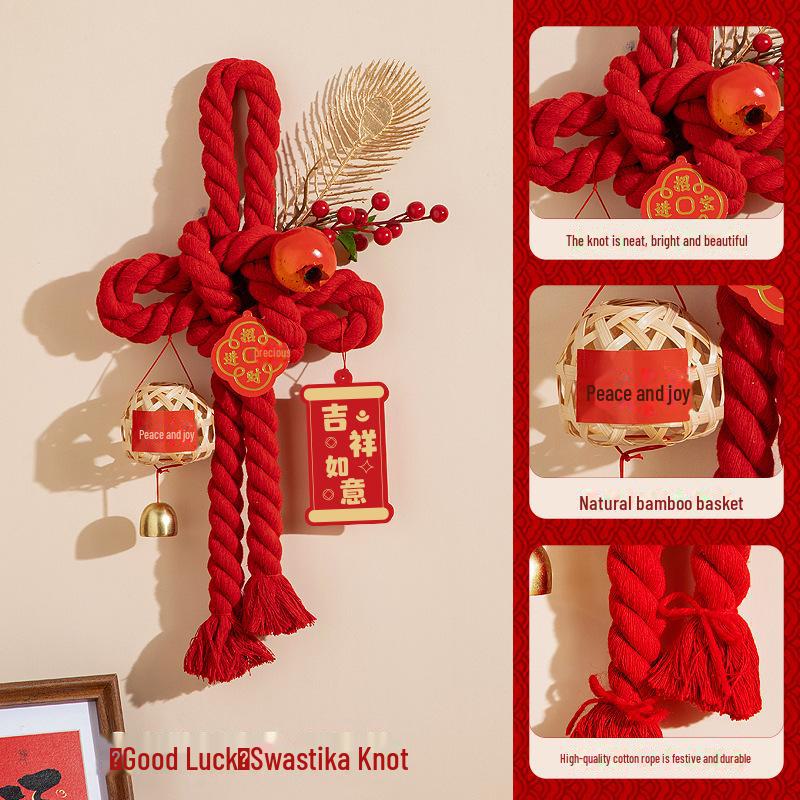 Dekorationen zum Chinesischen Neujahr: Anhänger mit Segen für das Jahr der Schlange, Knoten und Hakenkreuz-Ornamente für festliche Wohnzimmerdekoration