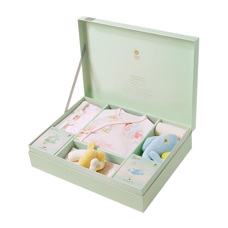 Подарочный набор для новорожденных Babycare Camellia 66