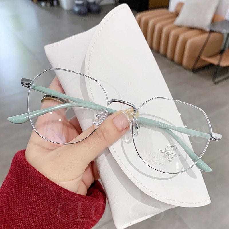 Luxury Vintage Myopia Glasses for Women Unisex Blue Light Blocking Round Eyewear Fashion Nearsight Eyeglasses