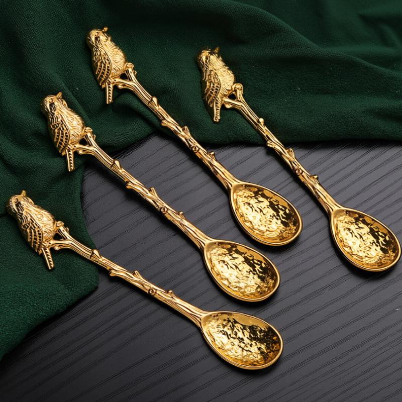 Retro Metal Coffee Spoon Dragonfly Branches Leaves Shape Ice Cream Cake Dessert Milk Mixing Spoon Kitchen Gadgets Tableware
