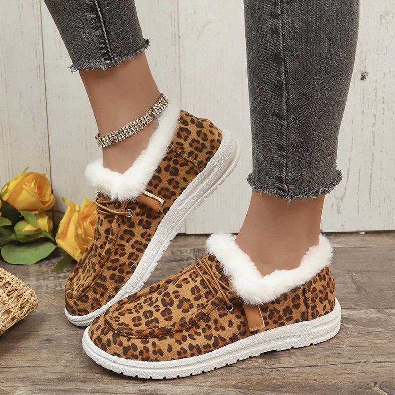 Fashion Trendy Flat Bottom Women's Shoes 2024 Winter Leopard Print Design Versatile Flat Bottom Sleeve Foot Plush Oversized Snow Boots
