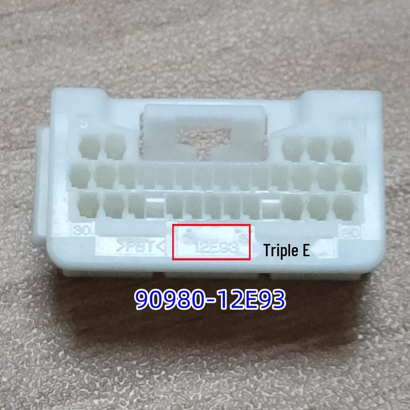 90980-12E93/12E91 Suitable for Toyota 30PIN TE Plug