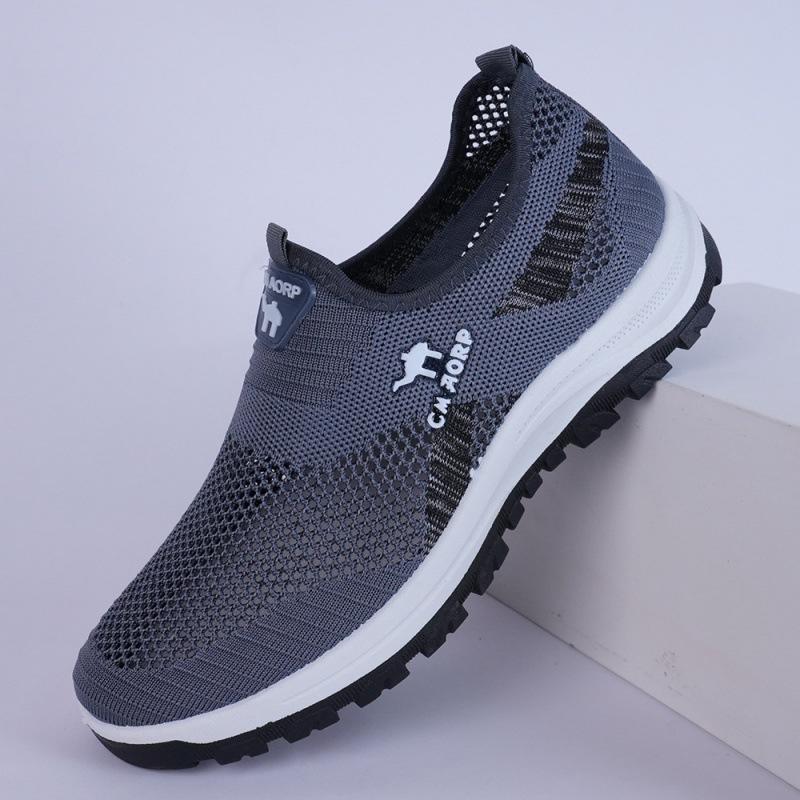 Shoes Men's Hollow Mesh Lightweight Running Shoes One Pedal Labor Insurance Work Hiking Shoes Comfortable Sports Men's Shoes