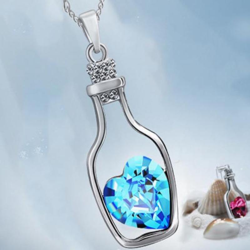 Women Drift Bottle Pendant Heart Rhinestone Inlaid Necklace Jewelry Gift