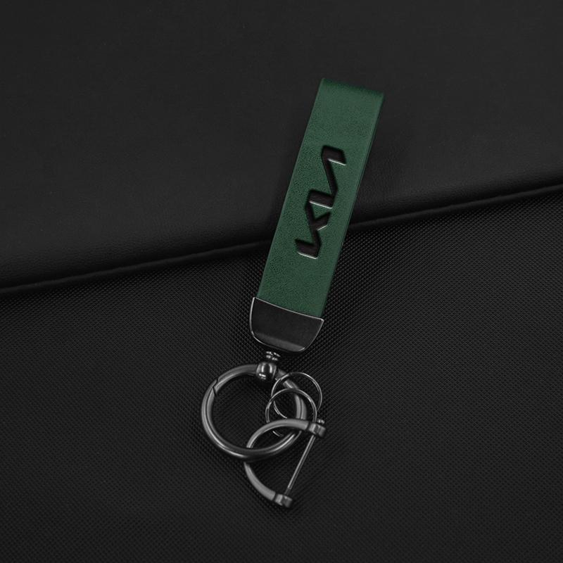 2026 Hot Car Sticker Car Styling Vintage Leather Keychain Zinc Alloy Key Ring for Kia Ceed Sportage Picanto Cerato Seltos Soul R