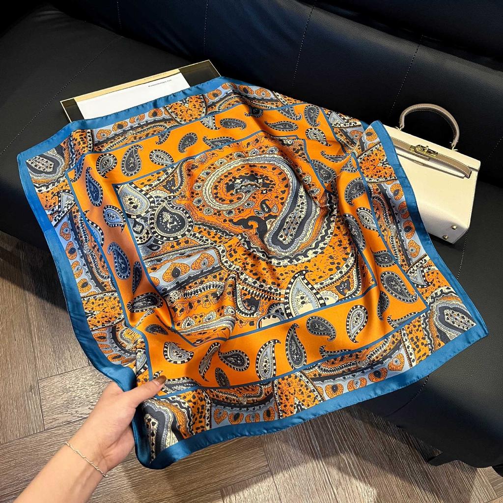 Fashionable Imitation Silk Scarf Set With Retro Waistcoat And Stylish Square Scarf Ideal For Neck Protection