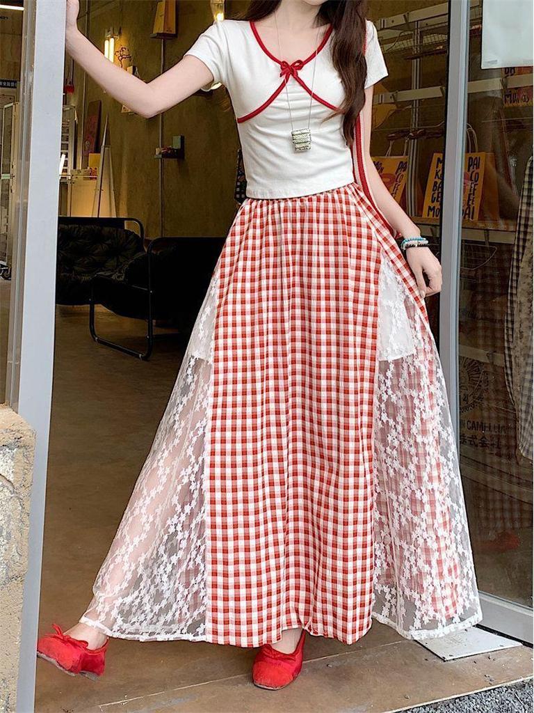 High-Waist A-Line Plaid Skirt with Lace Trim, Plus Size