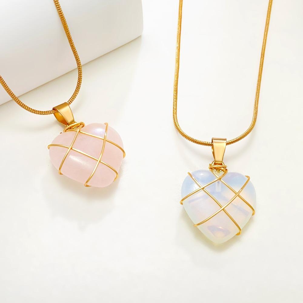 Charm Trendy Necklace for Women Girl Cute Sweet Pink Crystal Opal Heart-shaped Collarbone Chain Jewelry Accessories Party Gift