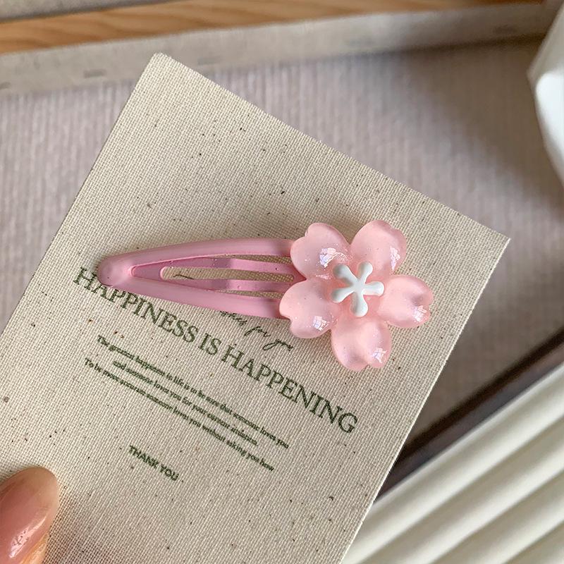 Adorable Cartoon Hair Clip Set: Sweet and Cool Versatile Bangs and Side Clips for Girls