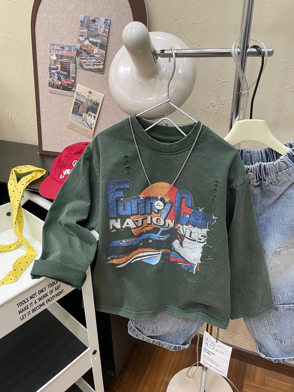 

Детская хлопковая футболка с длинным рукавом и принтом машины с эффектом потертости (Осенняя коллекция 2025) 110 cm зелёный