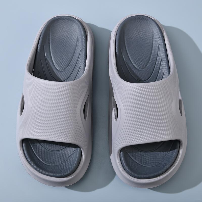 

Тапочки новая летняя мужская толстая подошва нескользящие увеличивающие рост однословные шлепанцы повседневная мода мягкая подошва пляжные крутые тапочки 44-45 серый