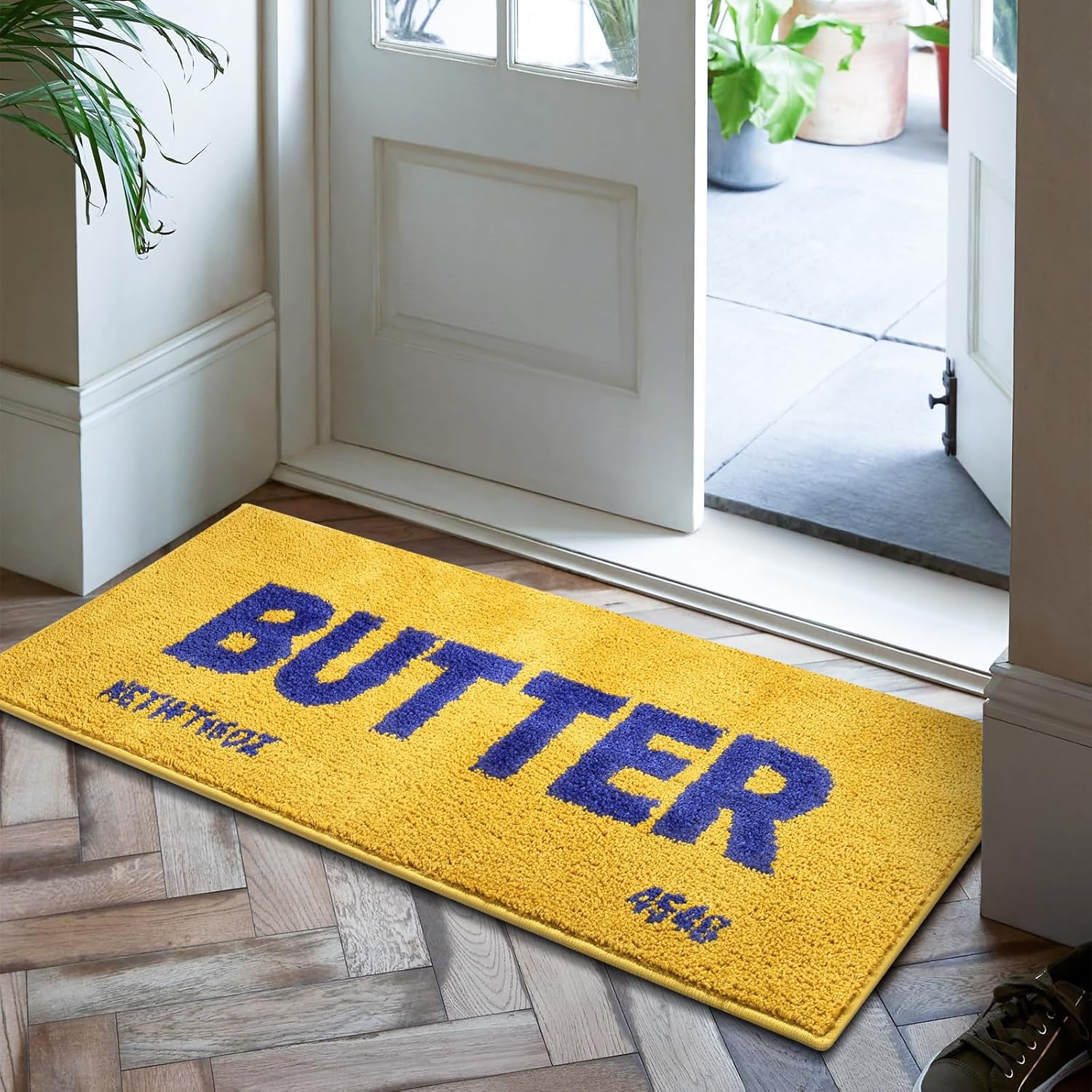 

VIKAMA Dopamine Alphabet Rug Insulating, Warmth-Retaining, Non-Slip Living Room Sofa Mat Entrance Hallway Rug Home Decor 60cm x 90cm