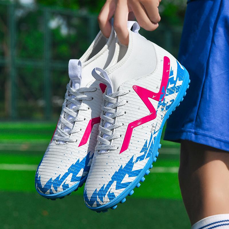 35-46 Kids Football Boots Rubber Soft Sole Short Nails Artificial Turf Leather Youth Kids Football Shoes Men's Sports Large Size Football Shoes
