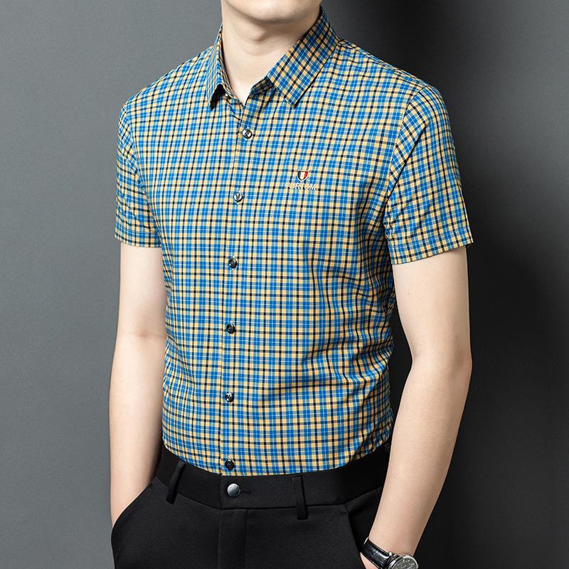 Summer New Men's Short-sleeved Shirt Fashionable Versatile Dad Loose Thin Breathable Plaid Cardigan Shirt