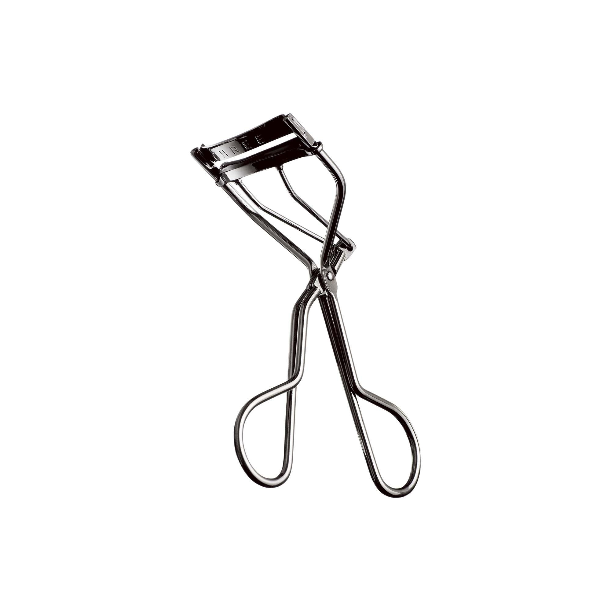 

THREE Eyelash Curler [Curler]