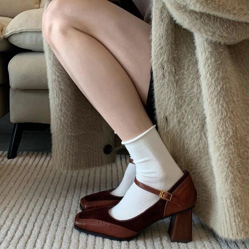 2025 new retro temperament transcends foreign style niche fashion high heels single shoes women's versatile thick heel with French style