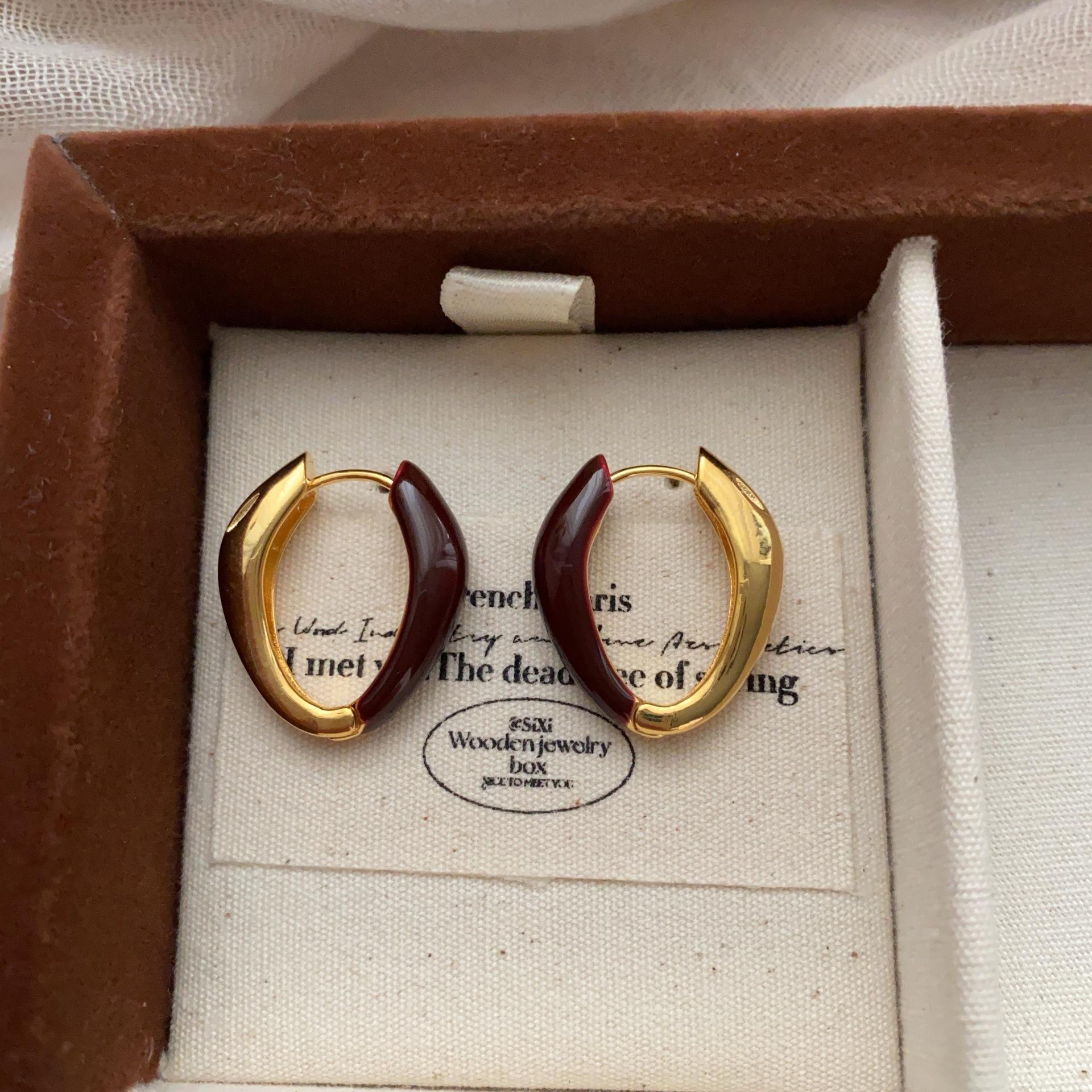 Retro Contrast Color Drip Oval Ear Buckle Earrings Geometric Splicing Simple Premium Retro Temperament Earrings Women