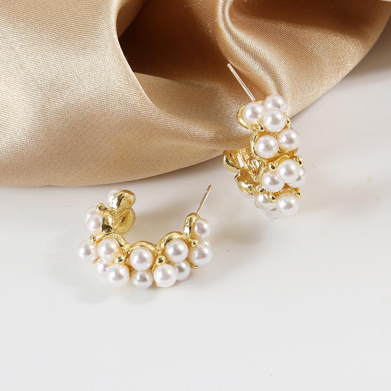 South Korea Dongdaemun Noble Pearl C-shaped Earrings Ins Cold Wind Temperament Earrings Internet Celebrity Earrings E8111